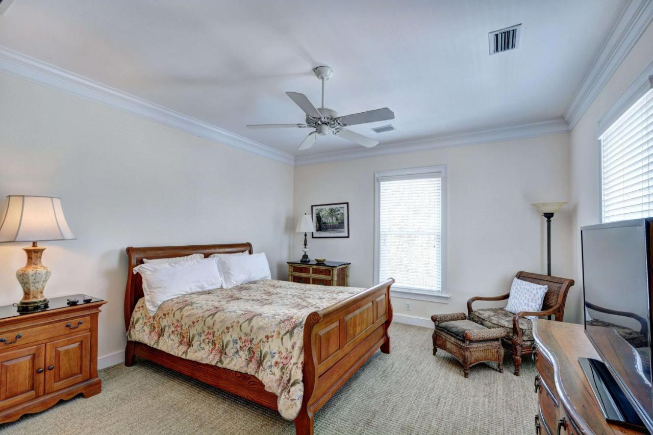 2225 Bruce Drive By Hodnett Cooper Villa St. Simons Island Exterior photo